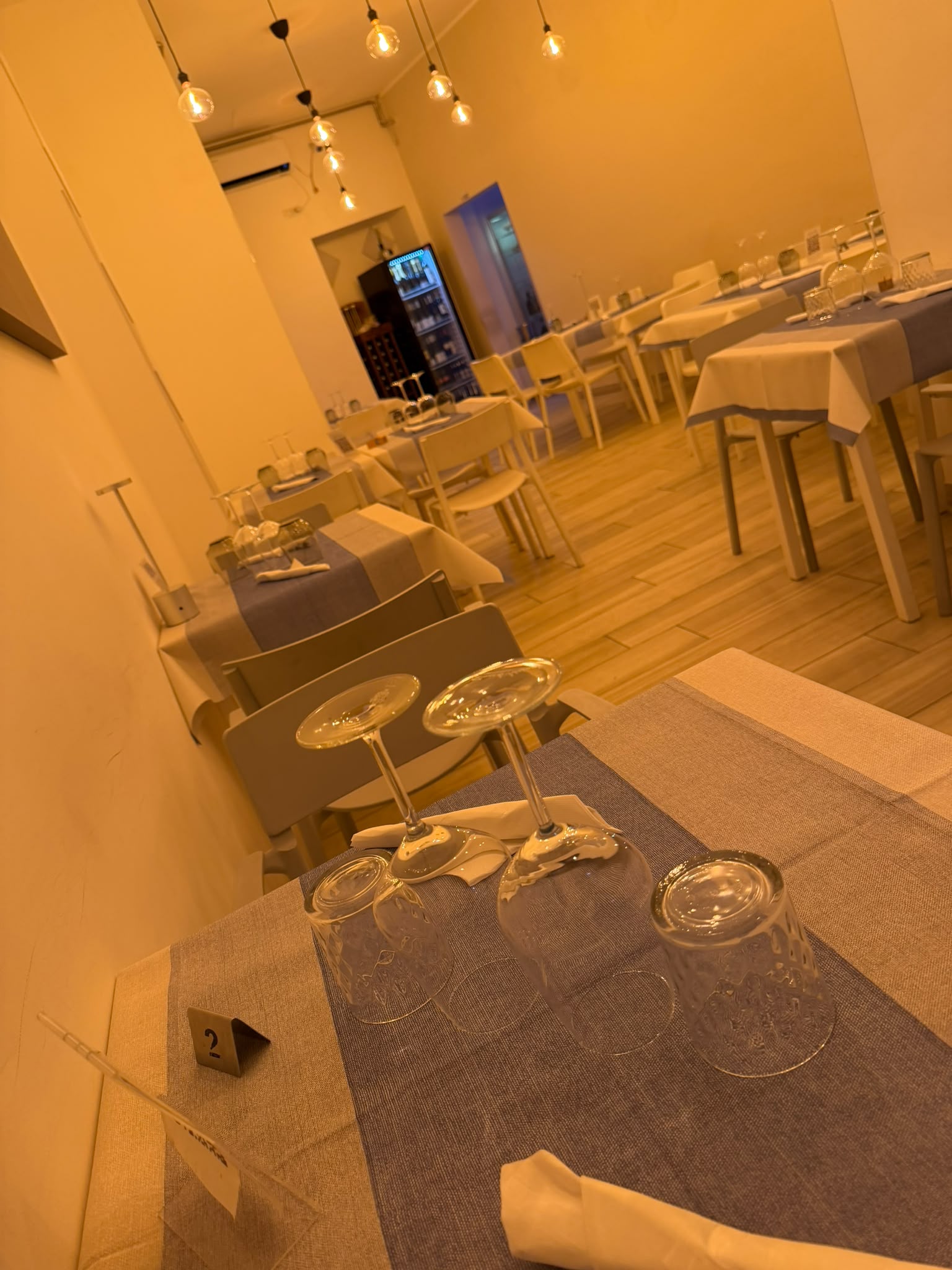 Sala interna apparecchiata